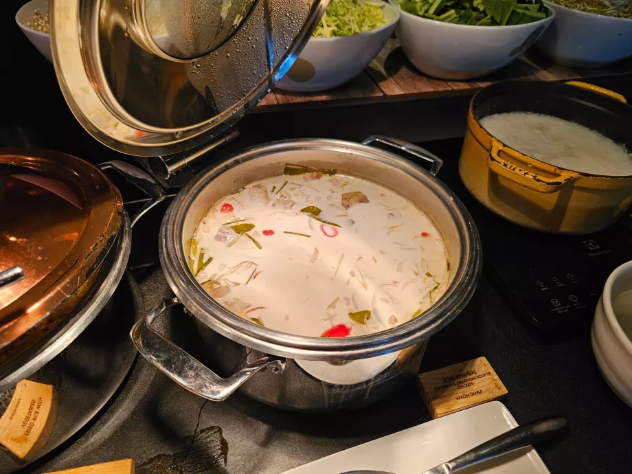Soupe Tom Kha Gai - petit déjeuner