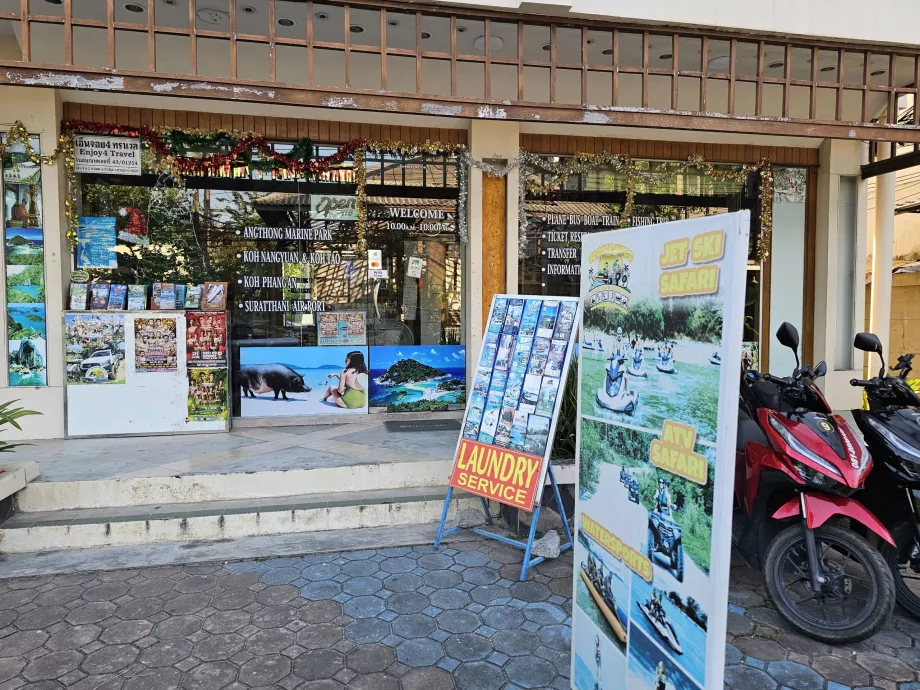 Agence touristique proposant des excursions à Chaweng