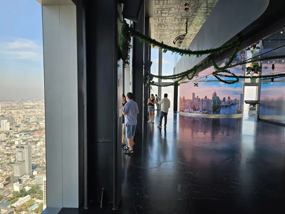 King Power Mahanakhon - Vue intérieure