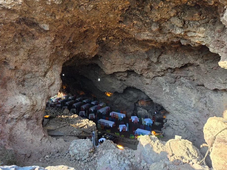 Première vue du restaurant La Gruta