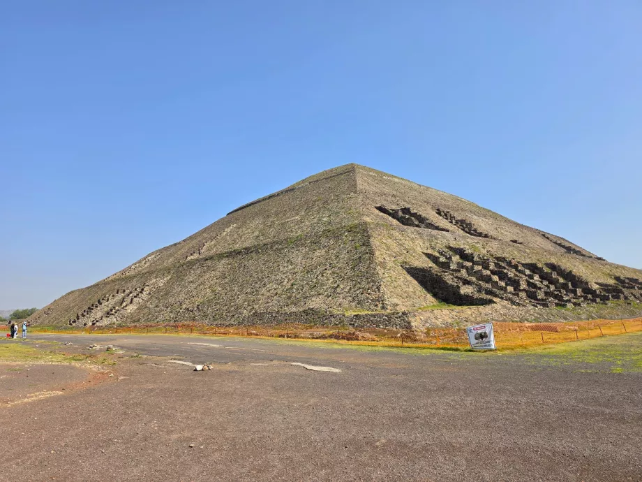 Pyramide du Soleil