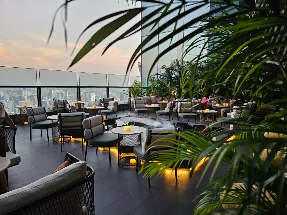 Restaurants de l'Akara Sky Hanuman