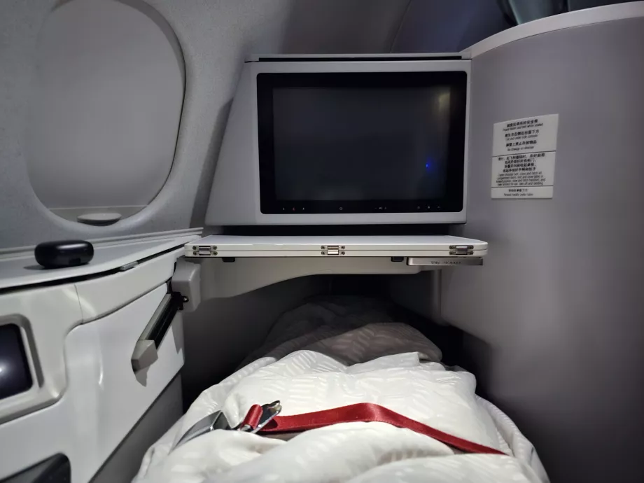 Canapé déplié en lit