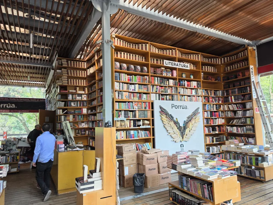 Bibliothèque de Porrúa