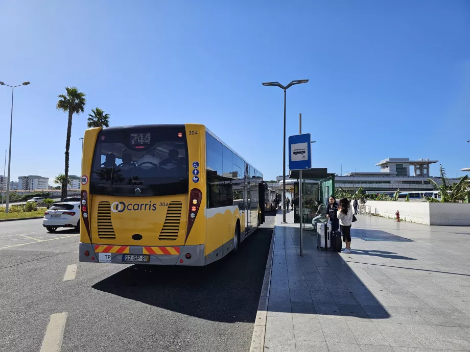 Arrêts de bus en direction du centre de Lisbonne