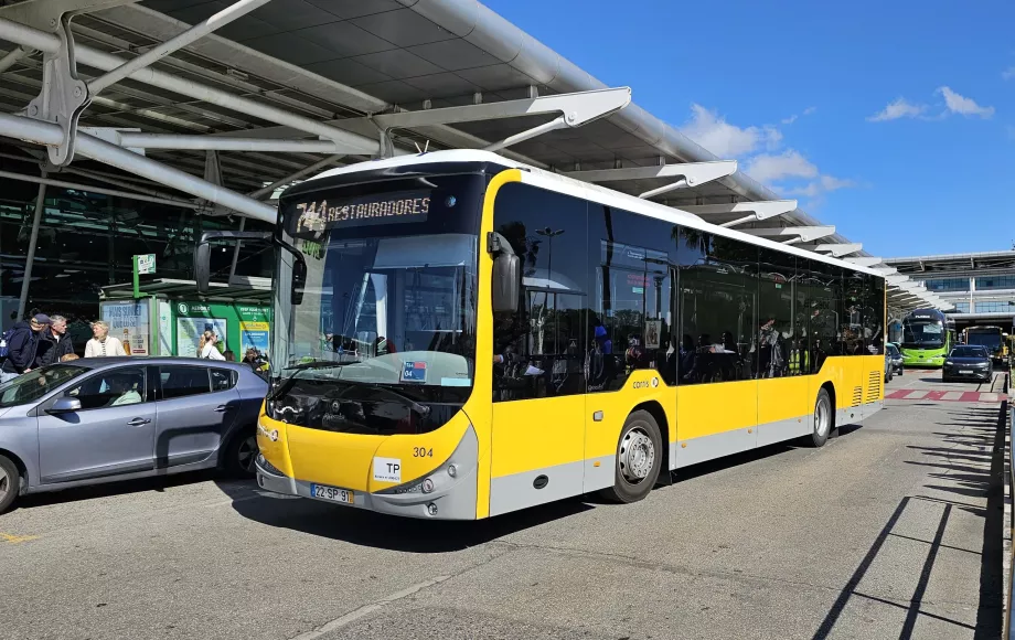 Bus urbain vers le centre de Lisbonne