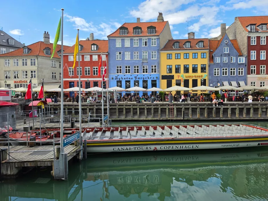 Croisière touristique à Nyhavn