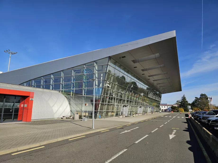 Terminal de l'aéroport d'Ostrava