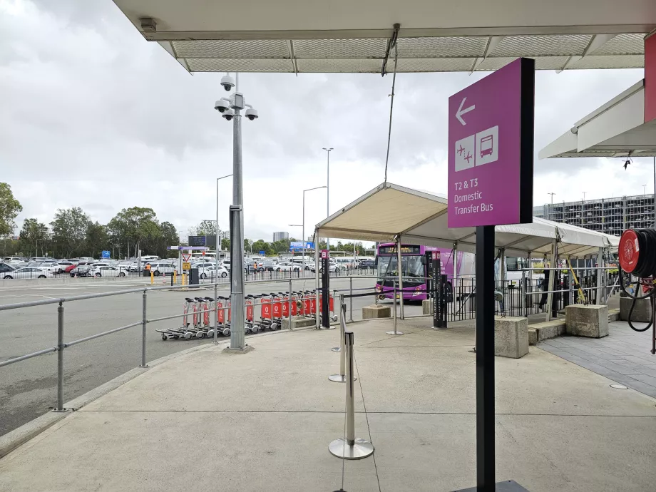 Arrêt de la navette, Terminal 1