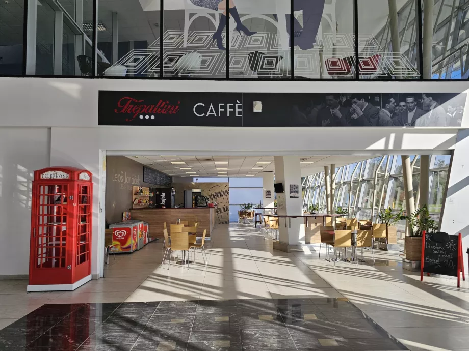 Café dans l'espace public