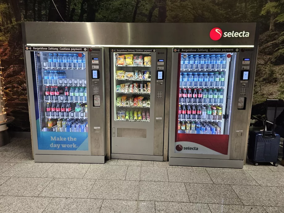 Machines Selecta à l'aéroport de Francfort