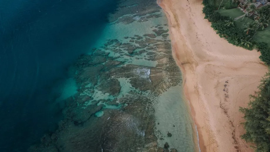 Plage des Tunnels
