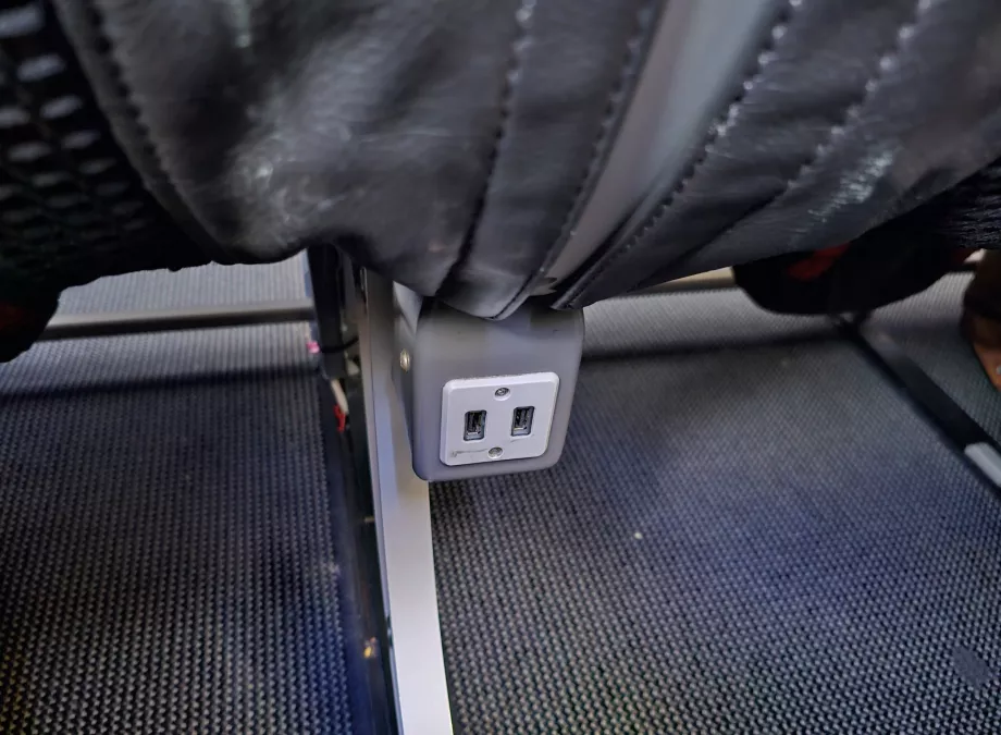 Prises dans l'avion