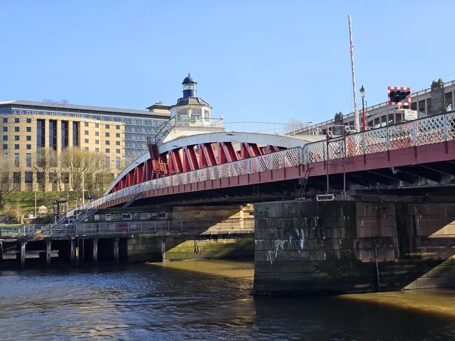 Pont tournant