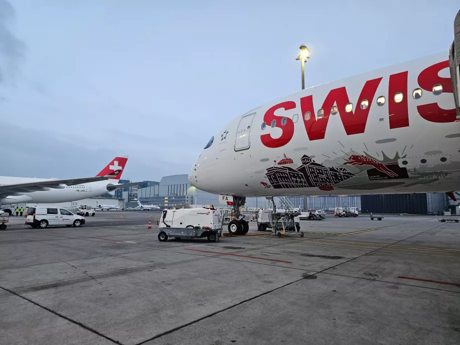 Airbus A350 à l'aéroport de Zurich