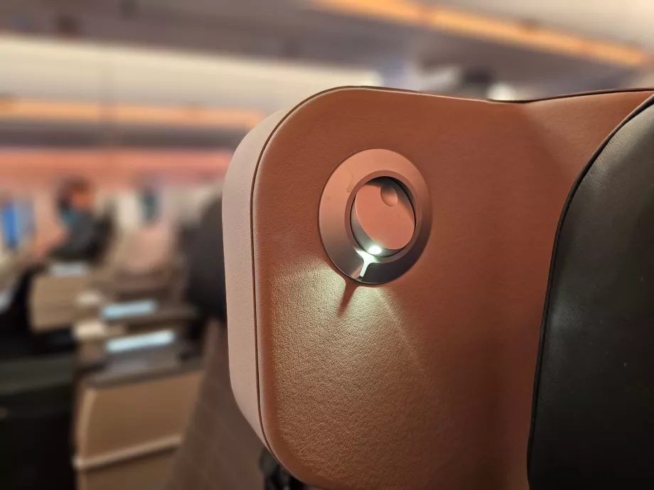 Lampe de lecture près du siège