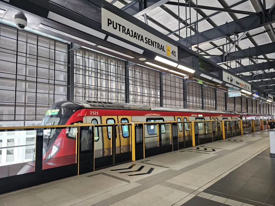 Station de métro Putrajaya Sentral