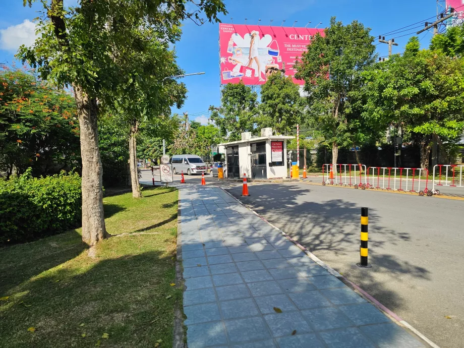 Comment se rendre à Bolt / Grab en dehors de la zone de l'aéroport