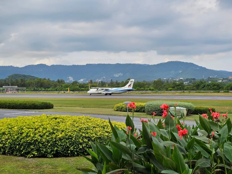 Avion de Bangkok Airways à l'aéroport de Koh Samui