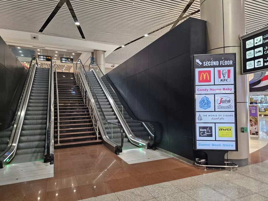 Zone de restauration, section transit, Terminal 2