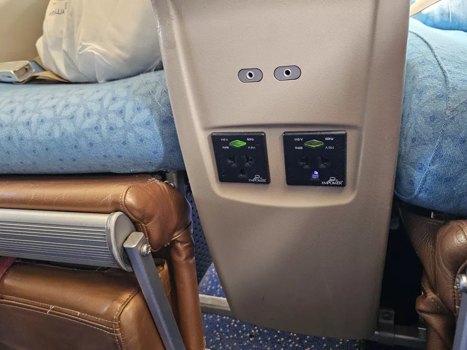 Prises pour la recharge