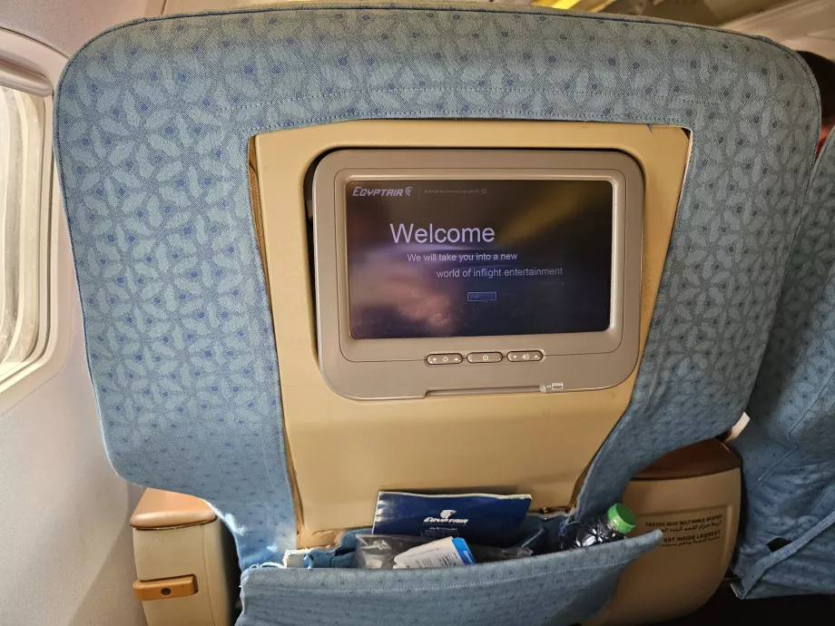 Écrans individuels dans le siège