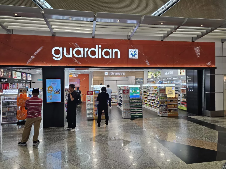 Pharmacie, zone publique, Terminal 1