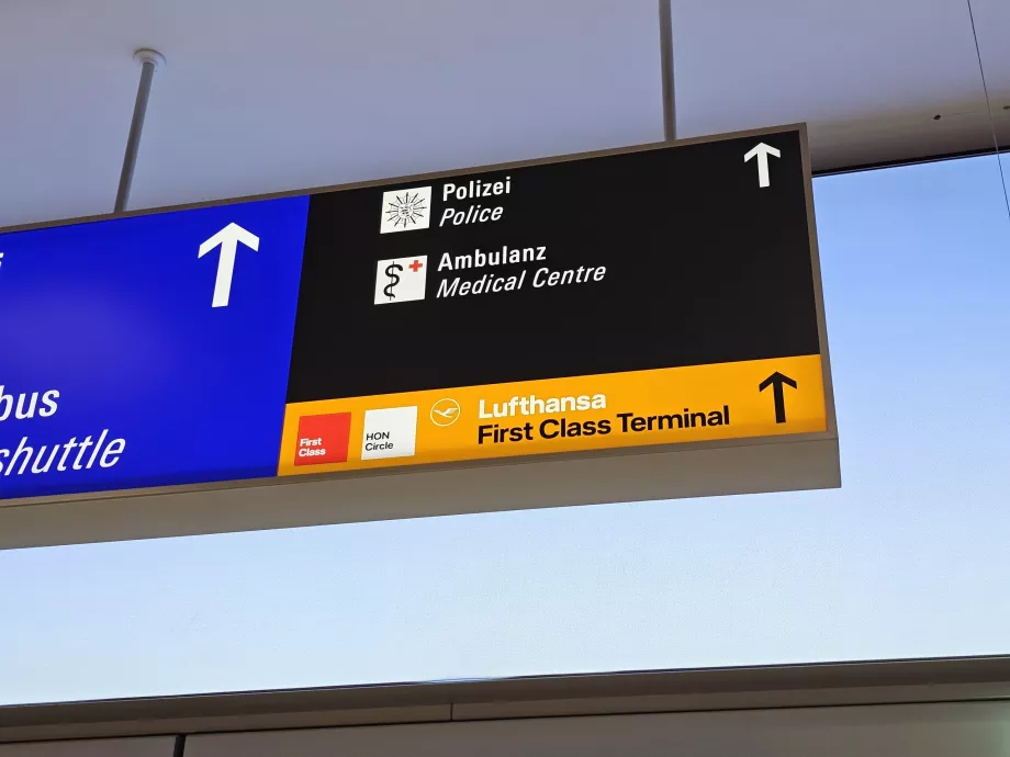 Signes vers le terminal de première classe