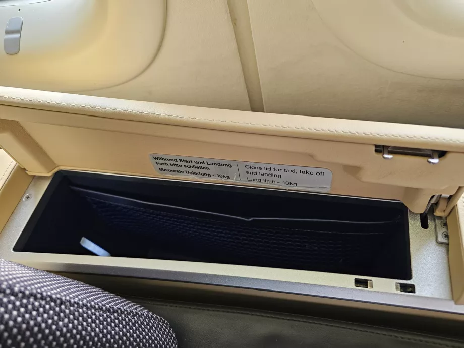 Compartiments de rangement