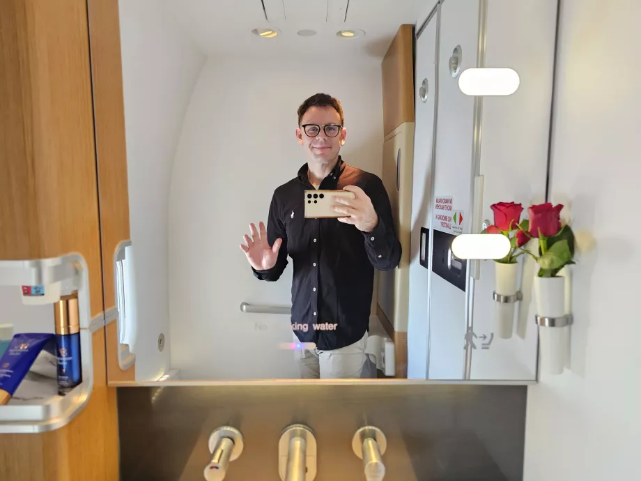 Moi sur les toilettes