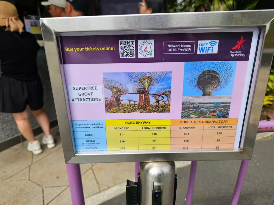 Gardens by the Bay, entrée de l'observatoire Supertree