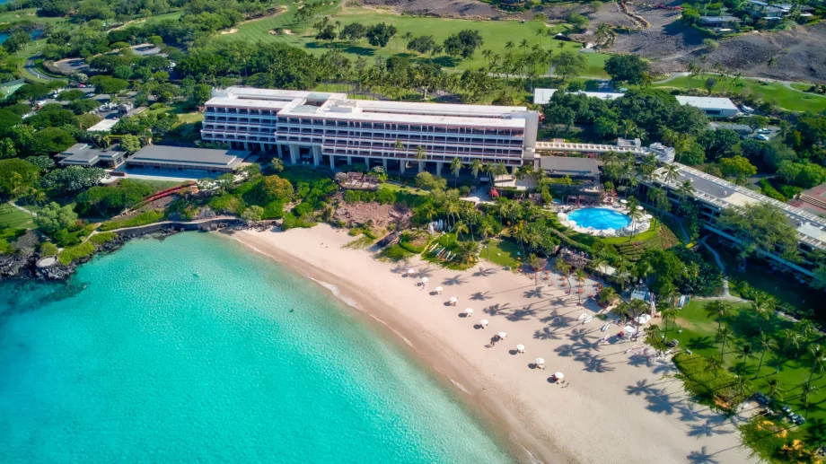 Station balnéaire sur la plage de Mauna Kea