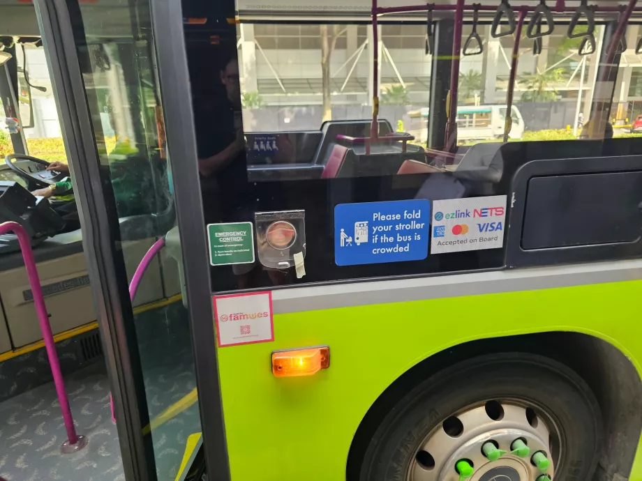 Paiement par carte dans le bus