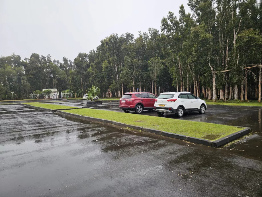 Parking aux chutes d'Alexandra
