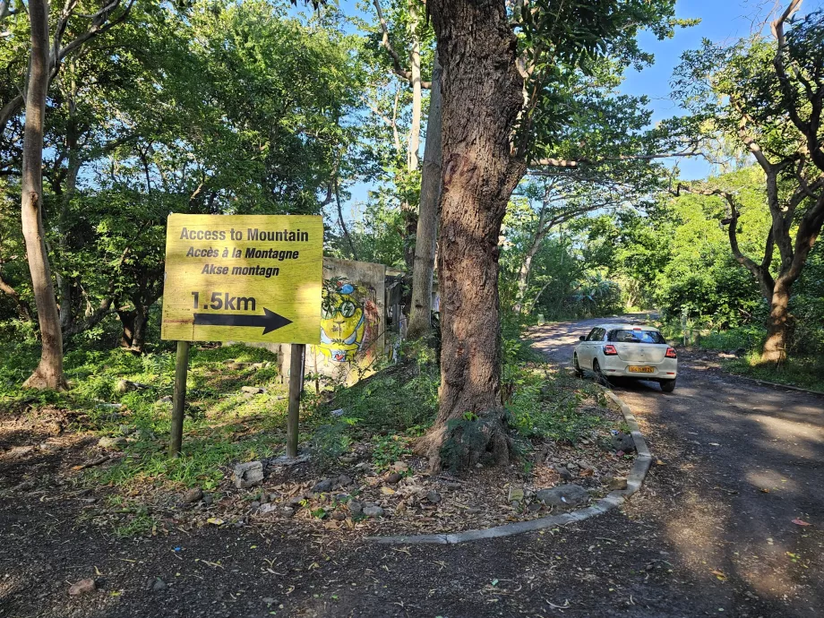 Le Morne, route d'accès pour les voitures