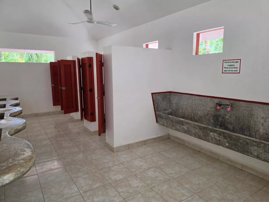 Toilettes gratuites