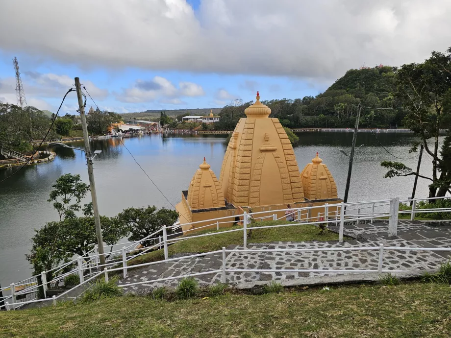 Temple du Grand Bassin