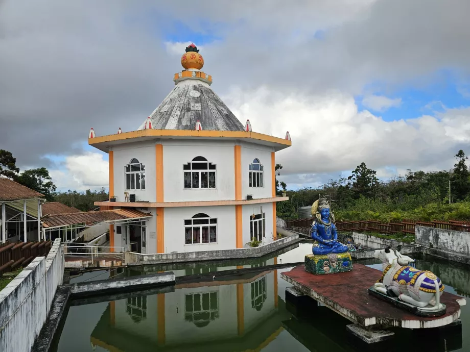 Temple du Grand Bassin
