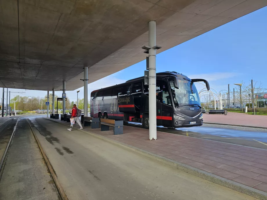 Arrêt de bus longue distance