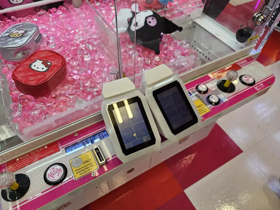 Akihabara, paiement par carte dans les salles de jeu