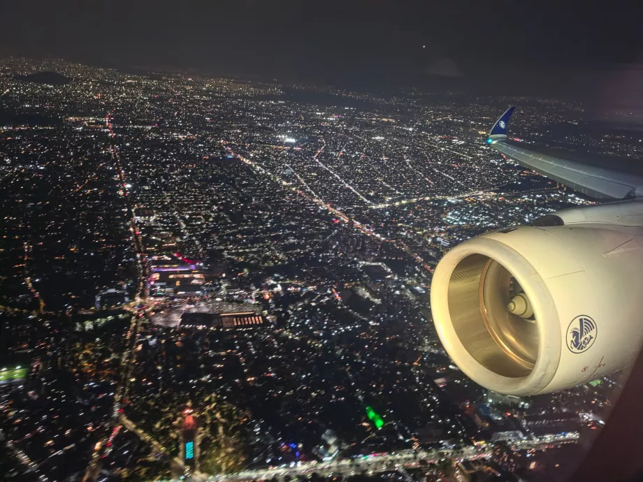 Une vue de Mexico la nuit