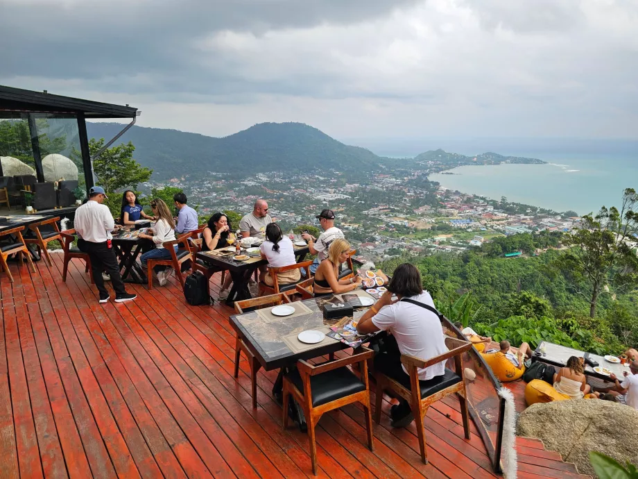 Restaurant à Overlap Stone 2