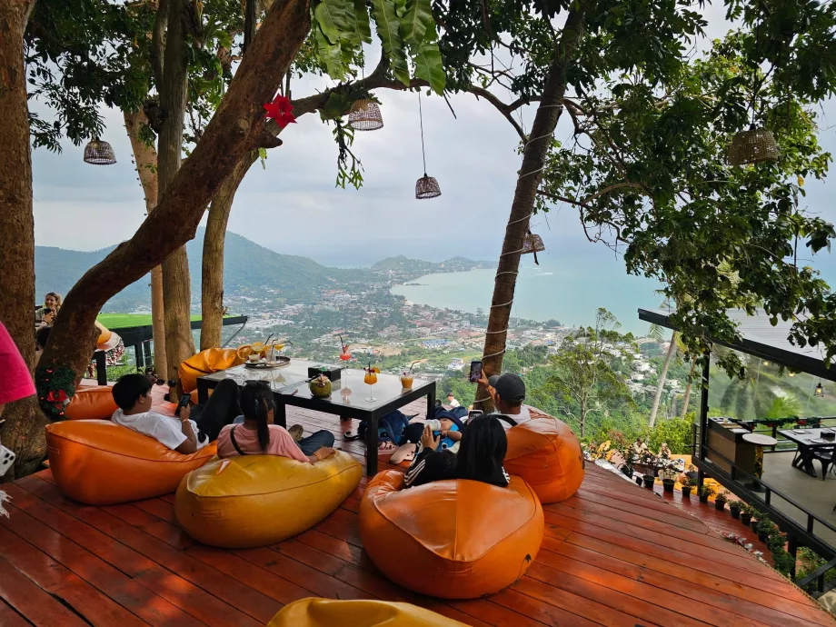 Restaurant à Overlap Stone 2