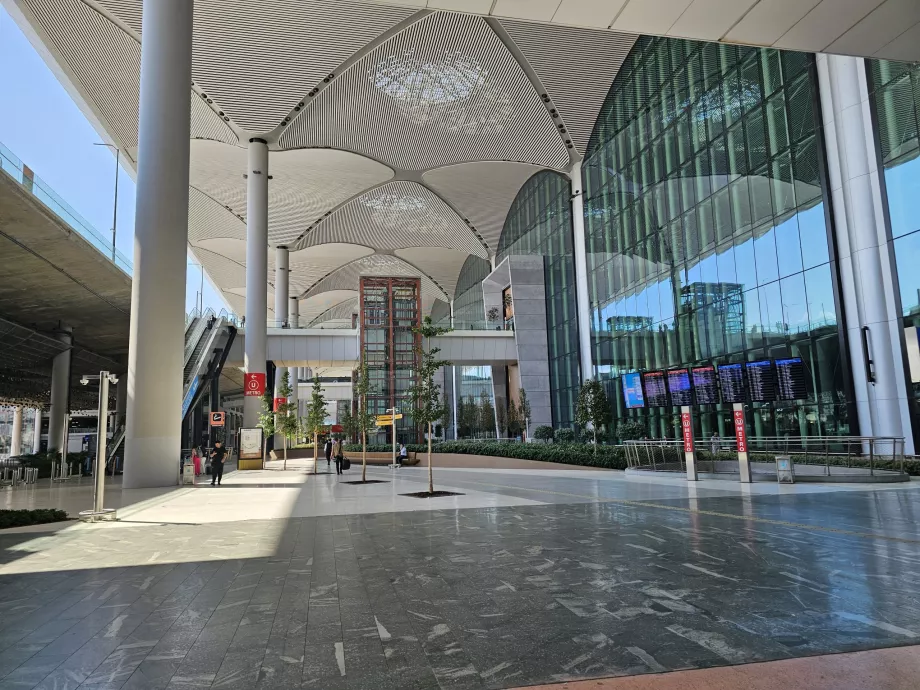 Arrivée à l'aéroport d'Istanbul