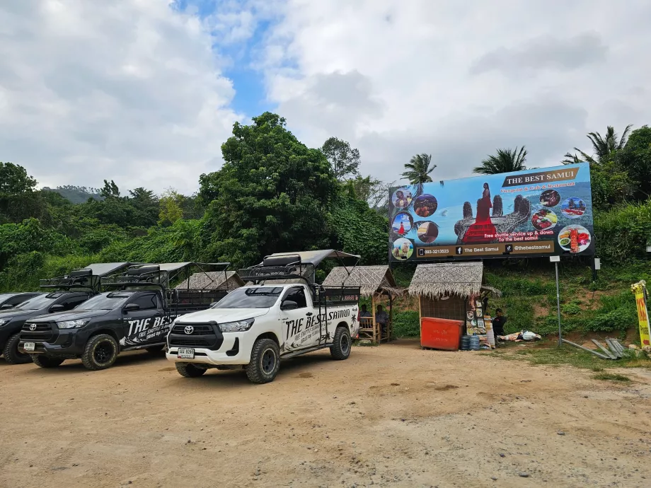 Jeeps de transport jusqu'à la pierre de chevauchement 2