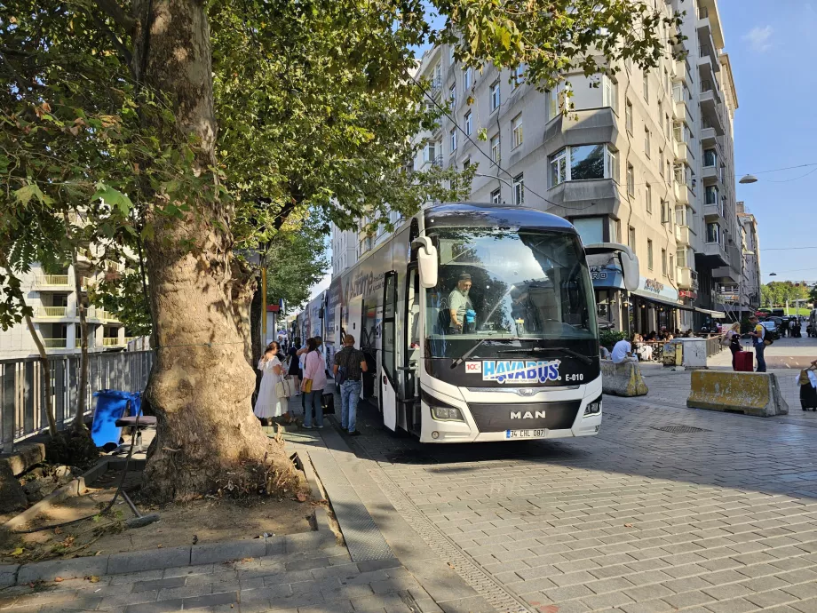 Havabus direction Aéroport Sabiha Gokcen vers Place Taksim