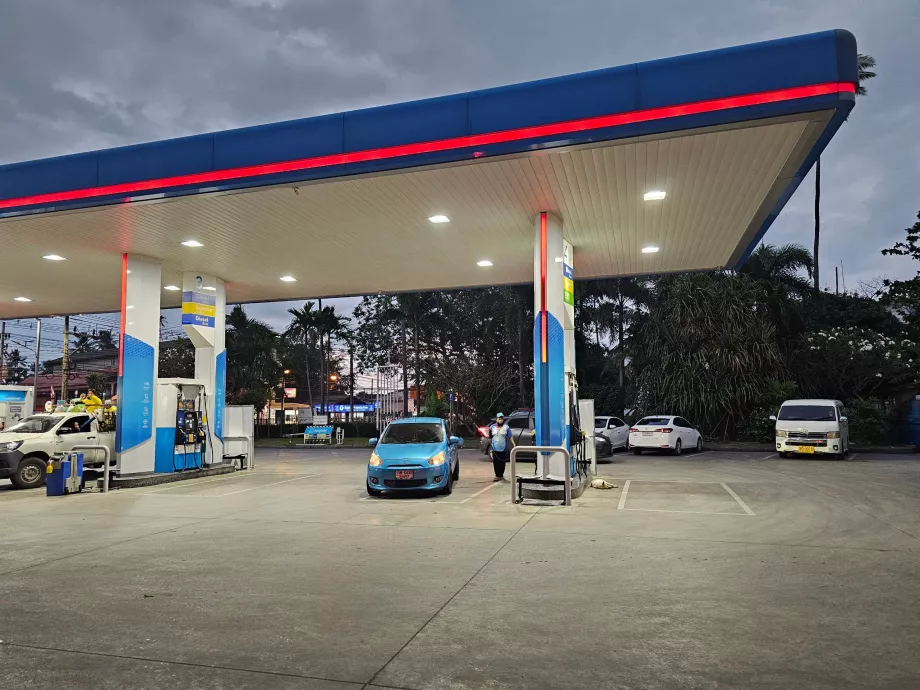 Pompe à essence moderne