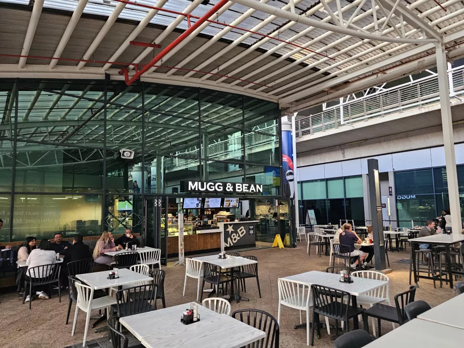 Café dans l'espace public