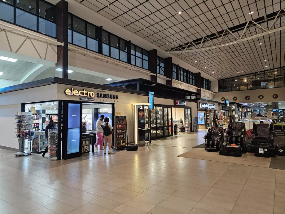 Magasins, section transit intérieur