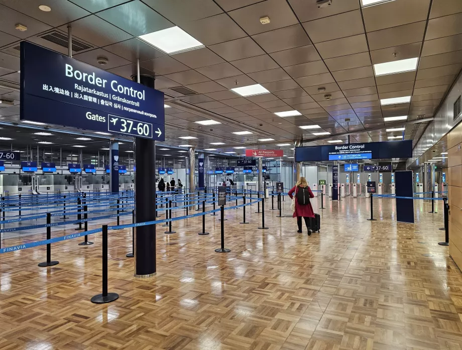 Contrôle des passeports